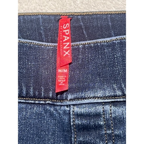 Spanx High Rise Pull On Flare Jeans Raw Hem Stretch Medium M Shaping - Picture 2 of 7